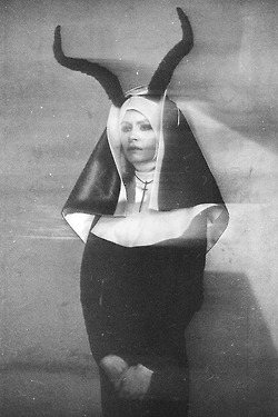 มองให้อาร์ท 56