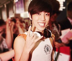 มองให้อาร์ท 56