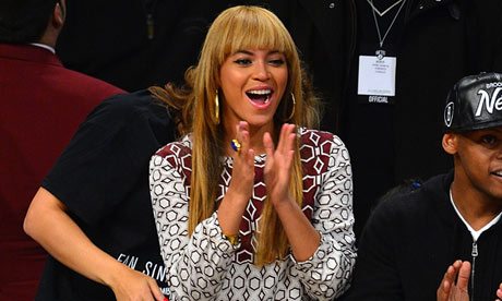 Beyonce November 2012 อัพเดต