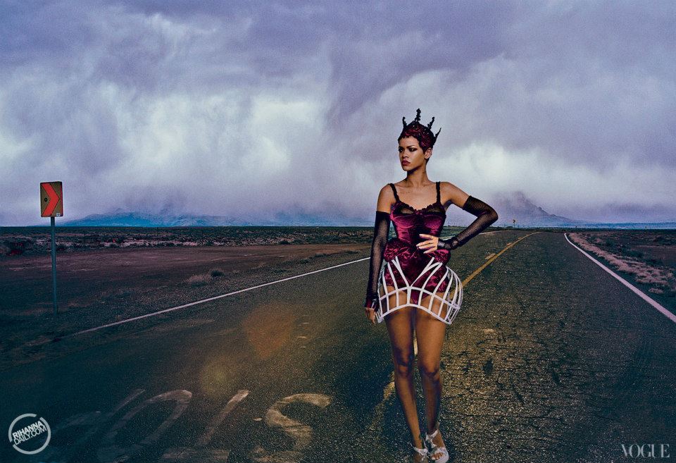 Rihanna T&uuml;rkiye'ye Tekrar Gelsin