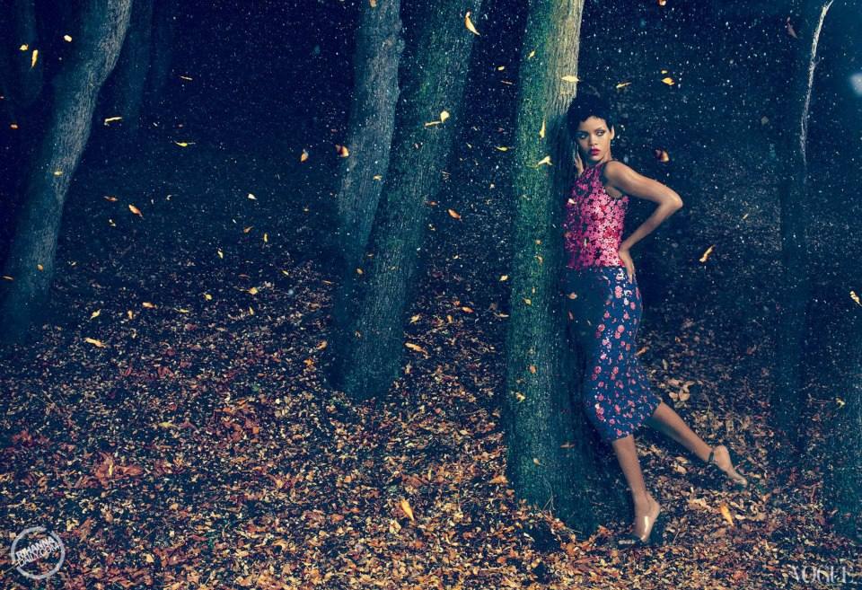 Rihanna T&uuml;rkiye'ye Tekrar Gelsin