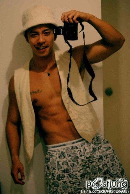 ถอดโชว์เรือนร่าง 61