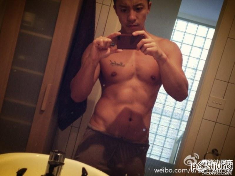 ถอดโชว์เรือนร่าง 61