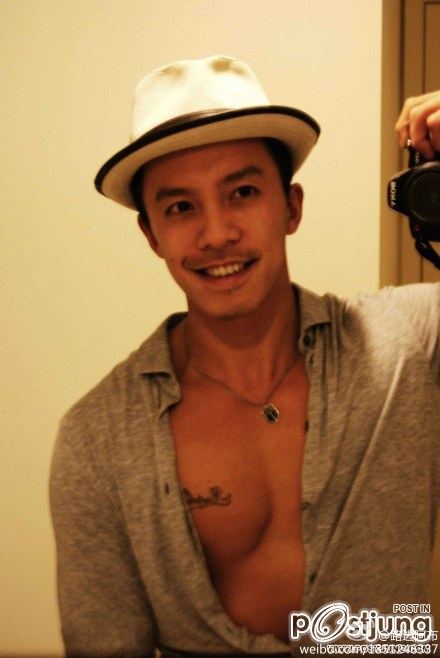 ถอดโชว์เรือนร่าง 61