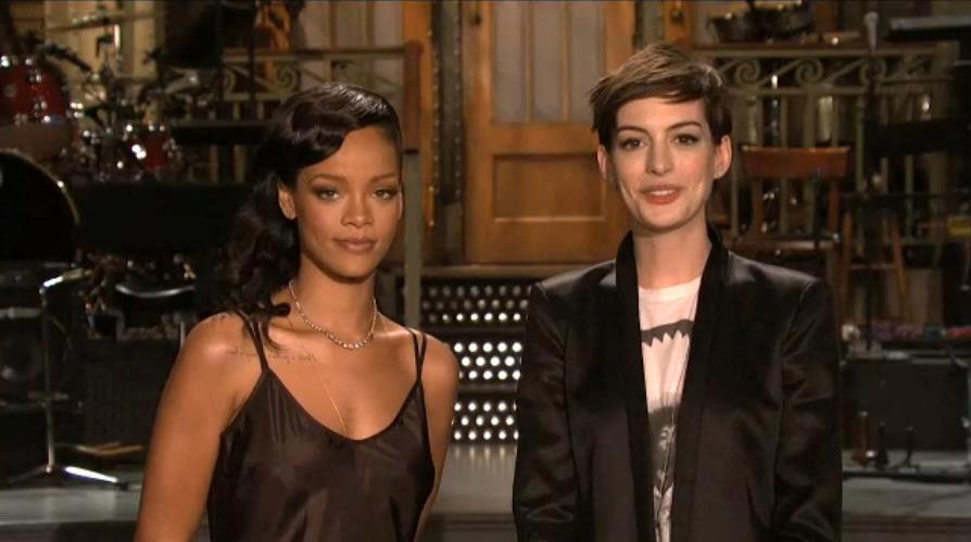 [MV] [Live] Rihanna - Diamonds