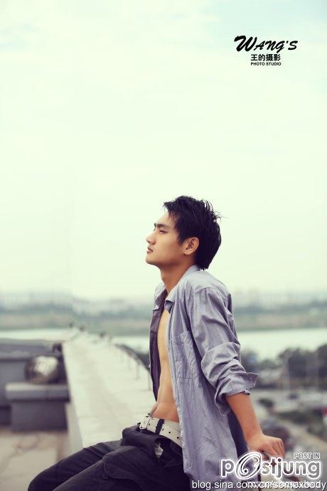 ถอดโชว์เรือนร่าง 80