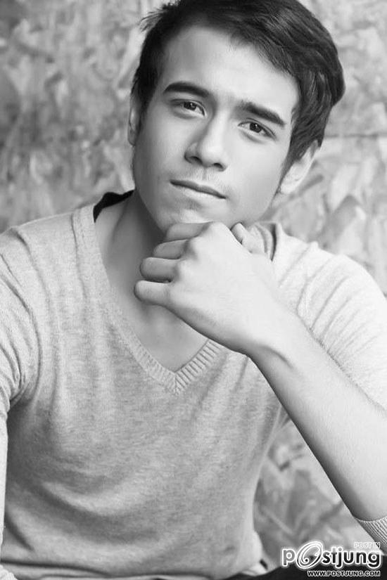 ถอดโชว์เรือนร่าง 81