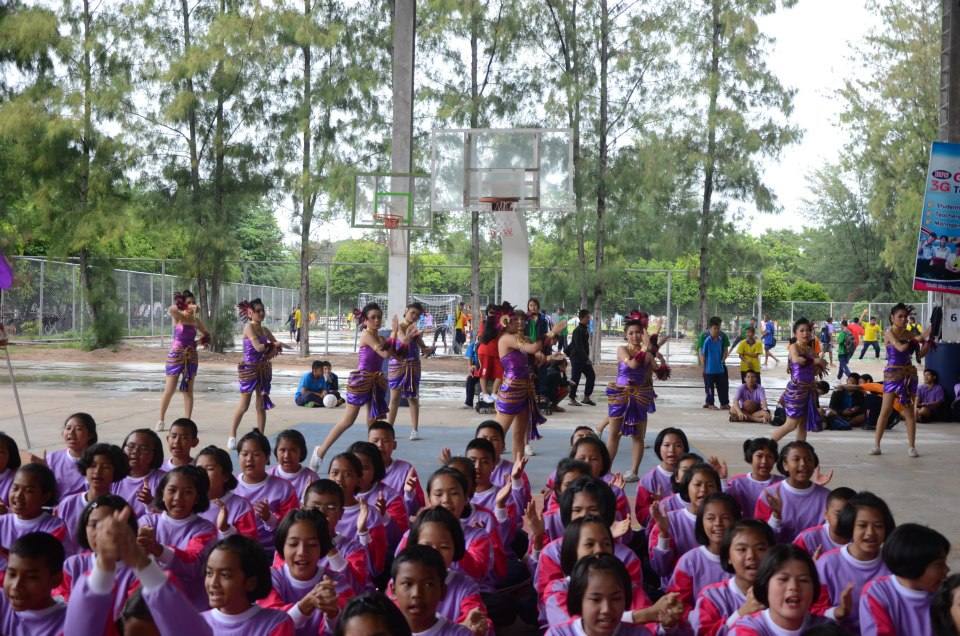 หลีด & กองเชียร์ บุรีรัมย์พิทยาคม 2555