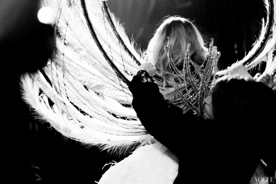 [Backstage]  Victoria's Secret Fashion Show 2012