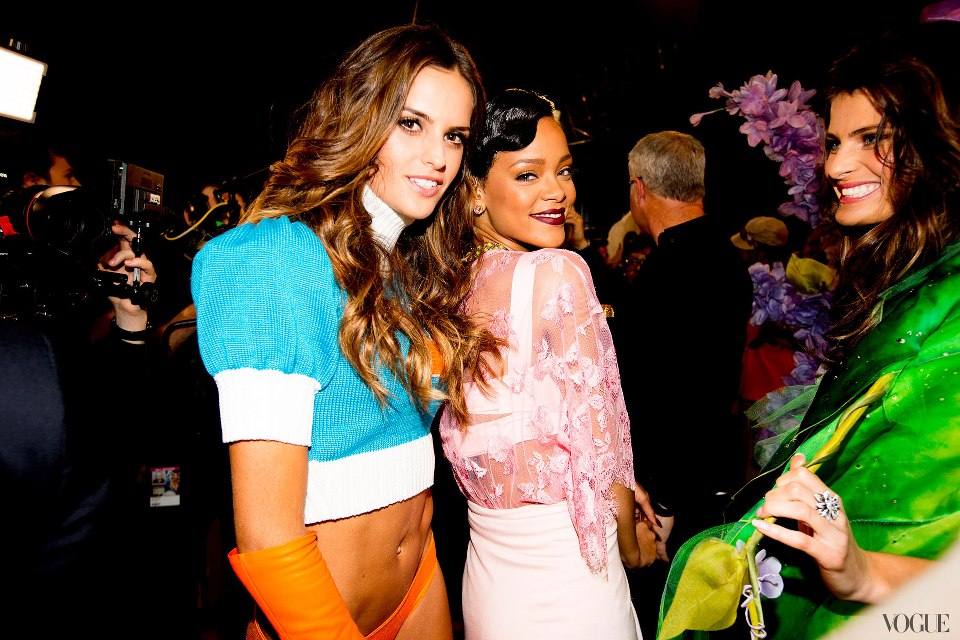 [Backstage]  Victoria's Secret Fashion Show 2012