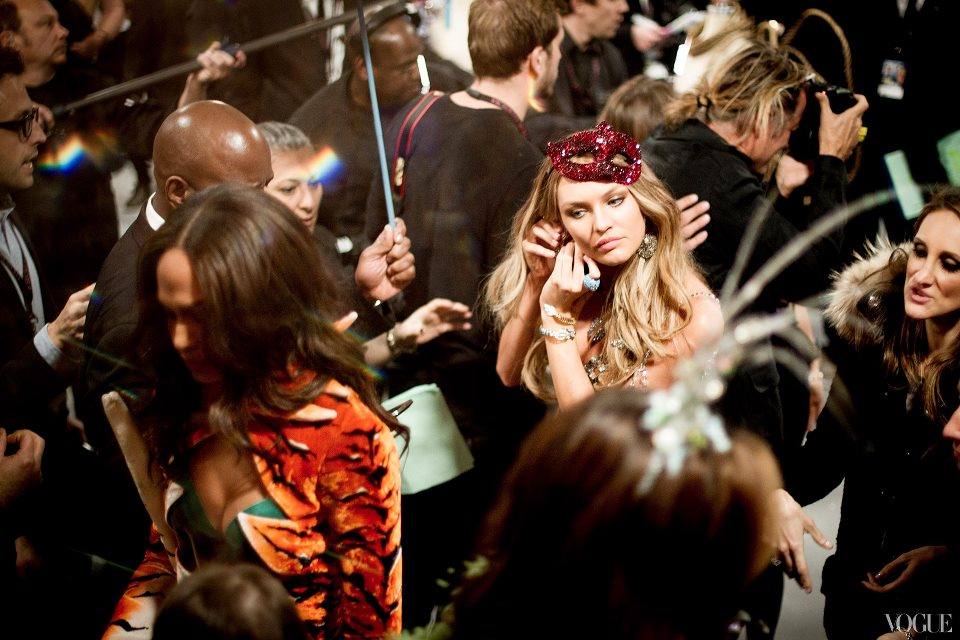 [Backstage]  Victoria's Secret Fashion Show 2012