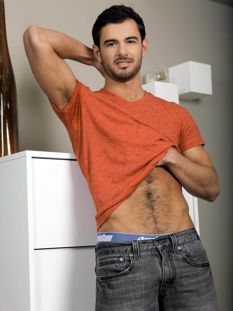 คู่รักแท่งทอง