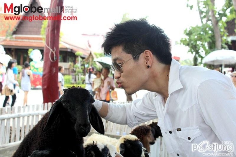 ตี๋ น่ารักทะเล้นๆ