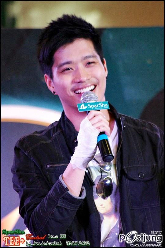 ตี๋ น่ารักทะเล้นๆ