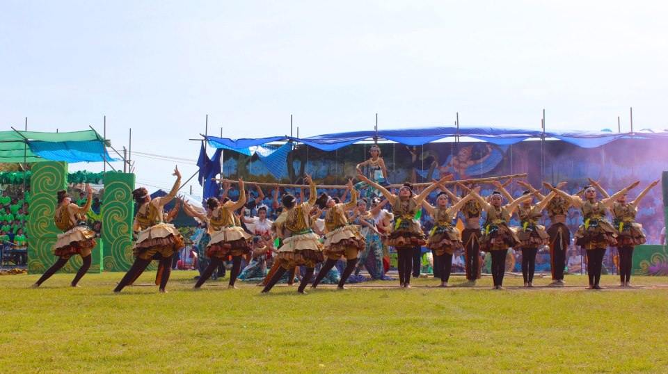 กีฬาสี โรงเรียนประภามนตรี2 คณะอินทนิล สีเขียว ปี55