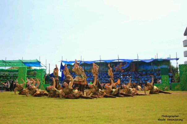 กีฬาสี โรงเรียนประภามนตรี2 คณะอินทนิล สีเขียว ปี55