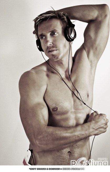 Stan Bryant by Deon Jackson: HQ images