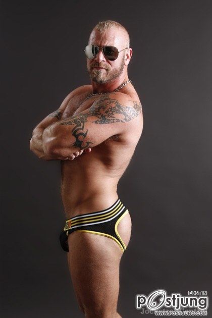 Cellblock 13 at Jockstrap Central : HQ images