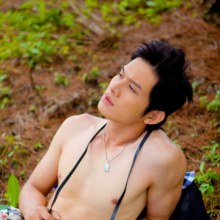 หนุ่มเวียดนาม  Huỳnh Trí Thông 