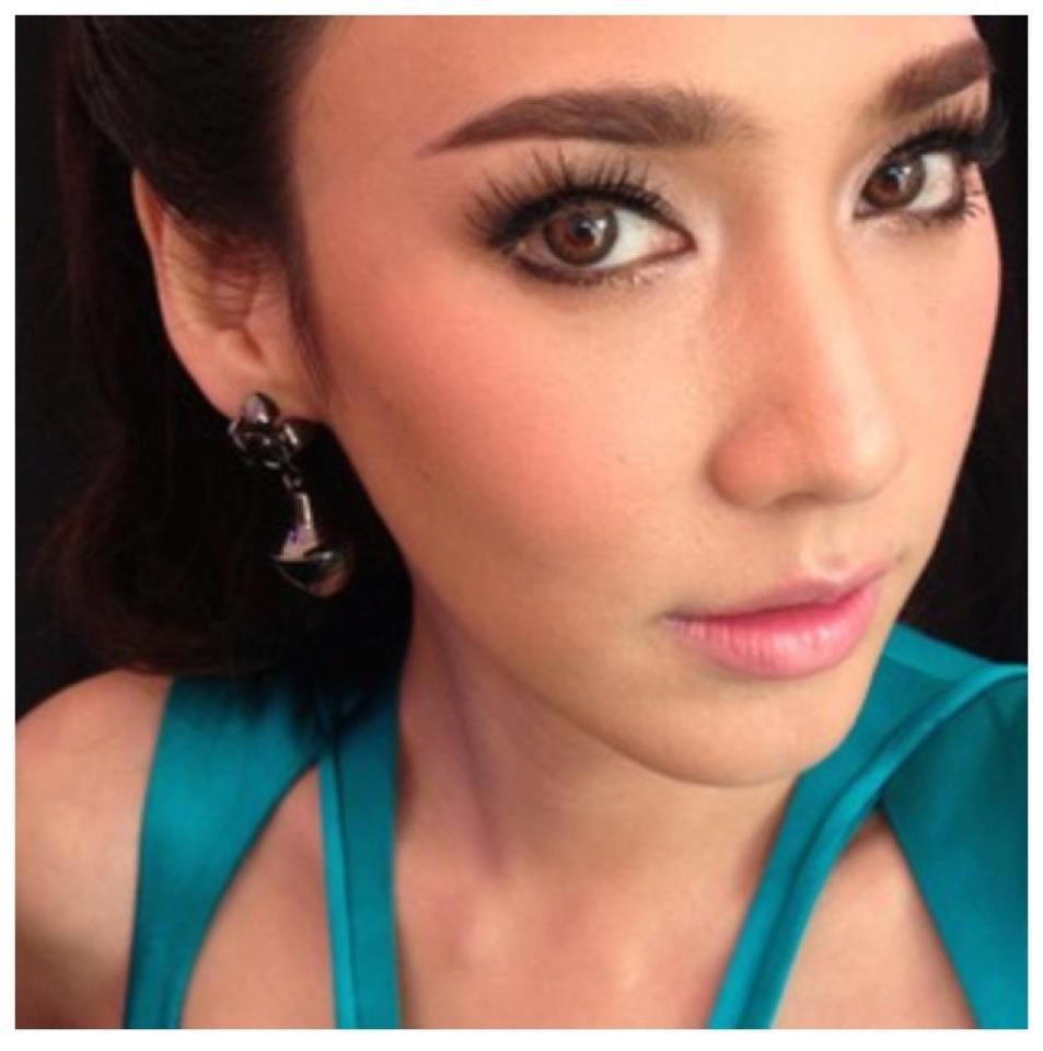 Aum Patchrapa @ Instagram Update'