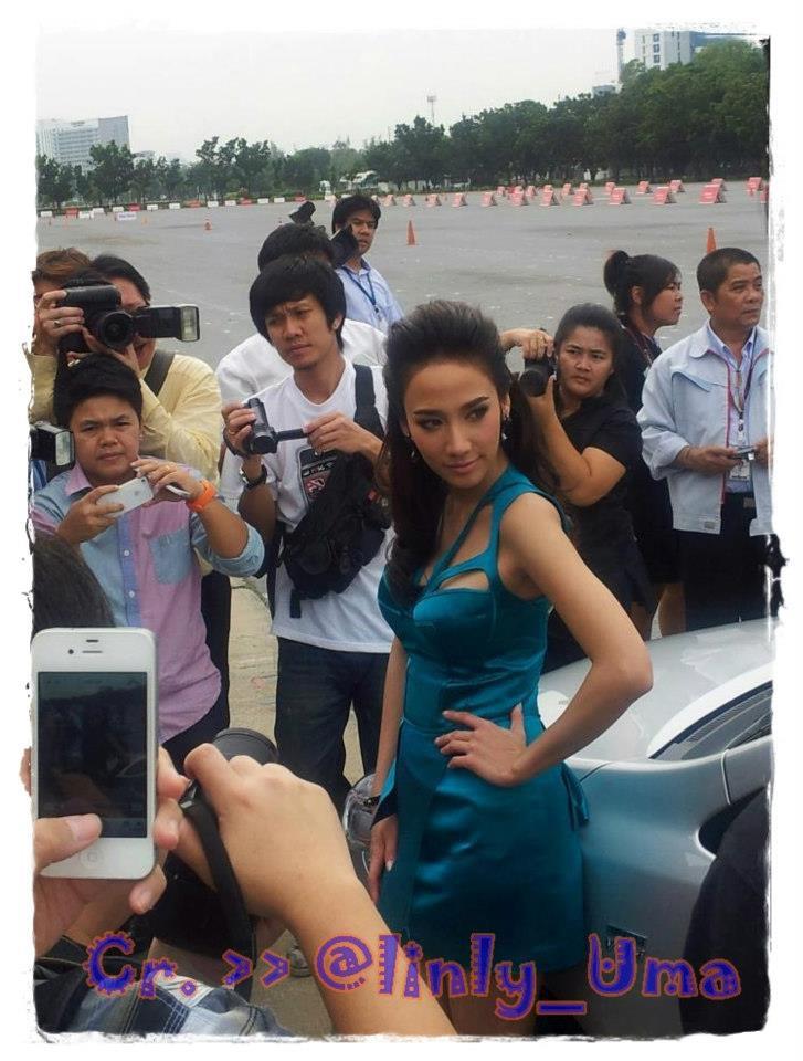 สวยเจิดเริ่ดสุดๆ @Toyota Corolla Altis !!