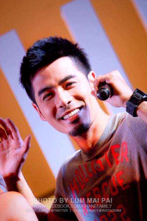 ดาวร้าย คืนนี้ลงจอ