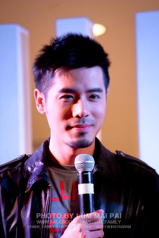 ดาวร้าย คืนนี้ลงจอ