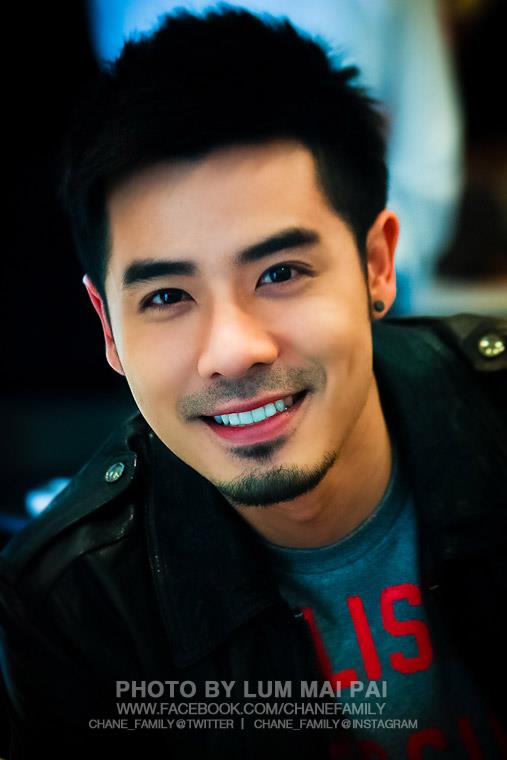 ดาวร้าย คืนนี้ลงจอ