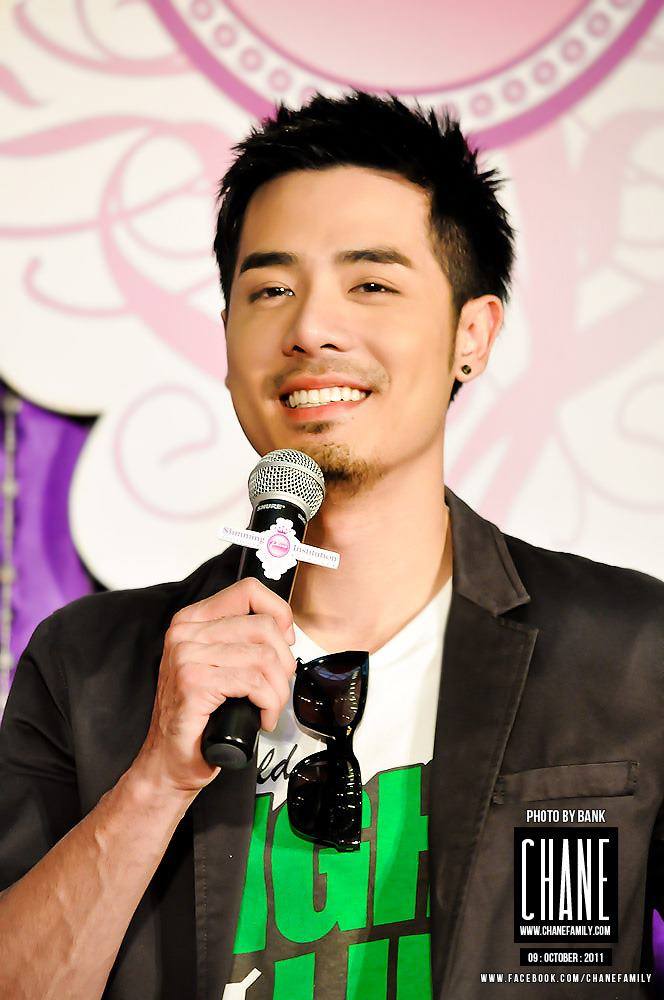 ดาวร้าย คืนนี้ลงจอ