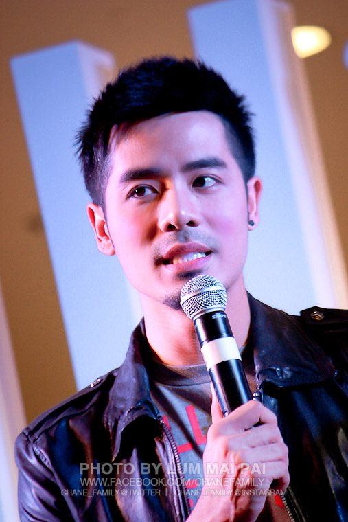 ดาวร้าย คืนนี้ลงจอ