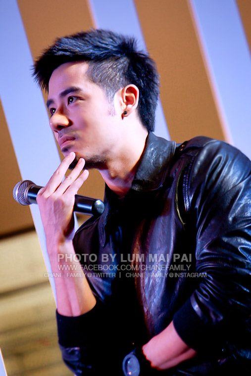 ดาวร้าย คืนนี้ลงจอ