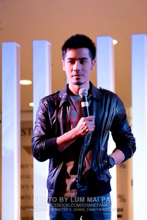 ดาวร้าย คืนนี้ลงจอ