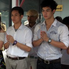 บวงสรวง หนังใหม่ เธอ เขา เรา ผี