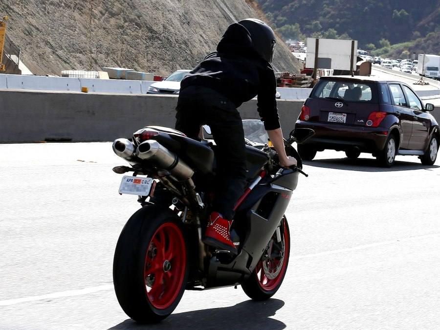 Justin riding in LA:B