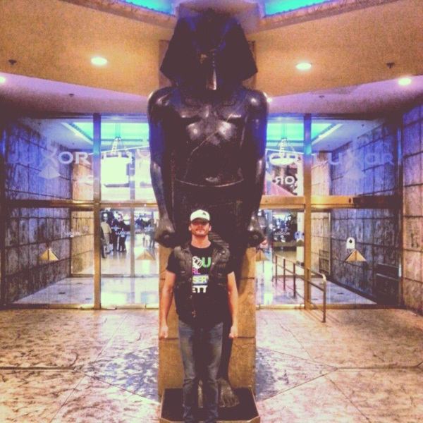 ทาทา ยัง ควงแฟนหนุ่ม สุดสวีท เที่ยว ลาสเวกัส