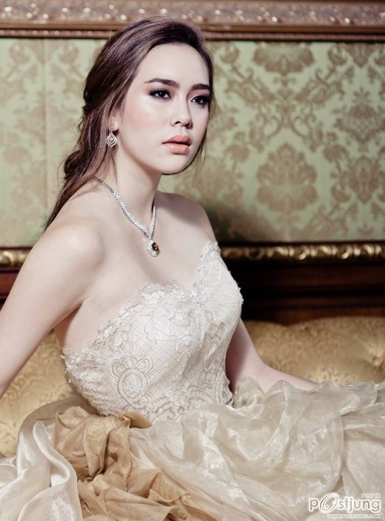 นุช-นีรนาท วิคตอเรีย โคทส์ @ Around Magazine issue 32 November 2012