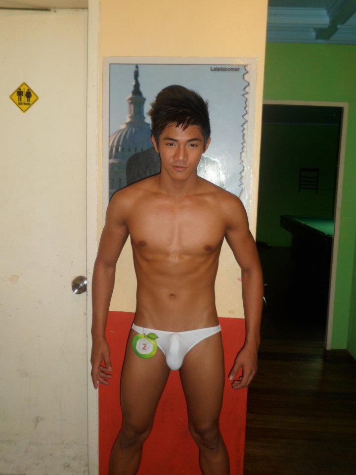 หนุ่มตี๋ หล่อ น่ารัก