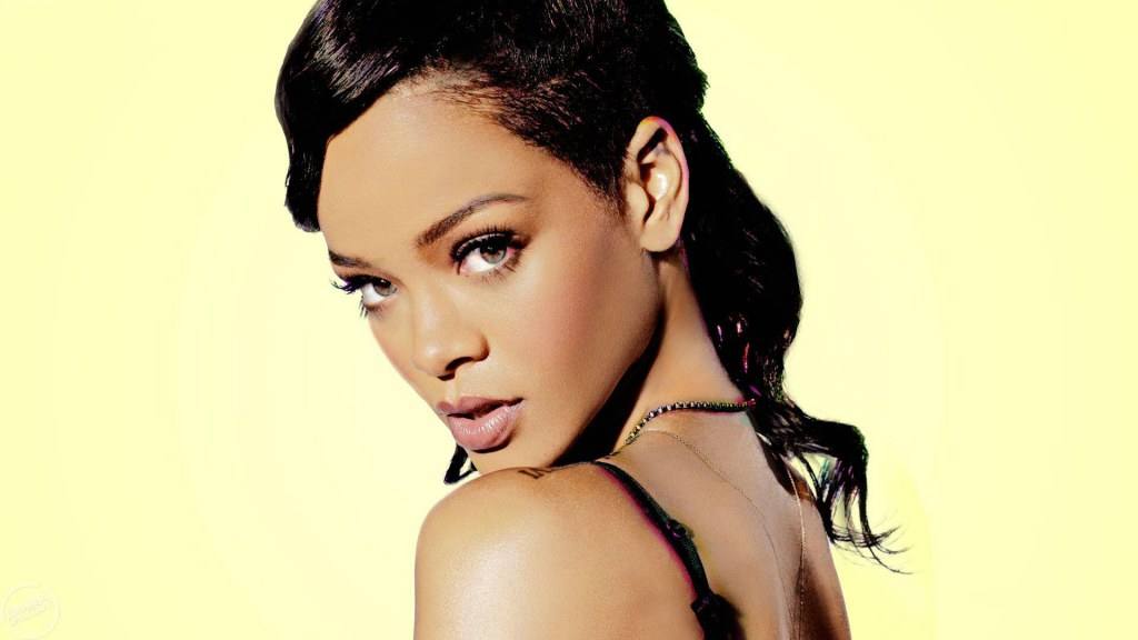 Rihanna navy