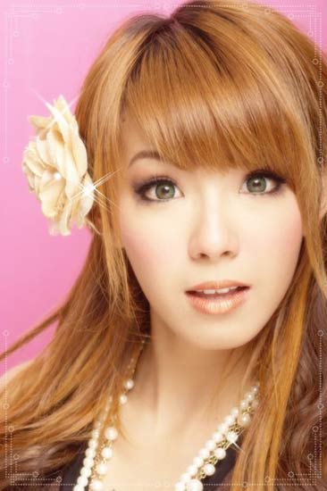 "ทับทิม VRZO" สาวสุดฮอตในโลกออนไลน์