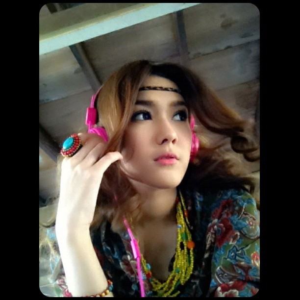 แนท ณัฐชา นวลแจ่ม