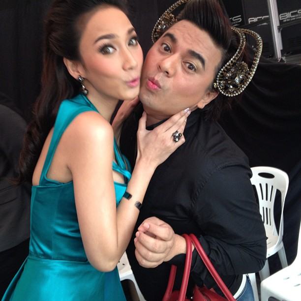 "อั้ม"สุดฮอต 10ซุปตาร์สุดฮิตกับอินสตาแกรม!!