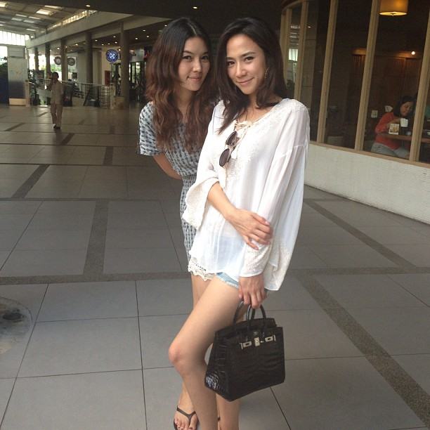 "อั้ม"สุดฮอต 10ซุปตาร์สุดฮิตกับอินสตาแกรม!!