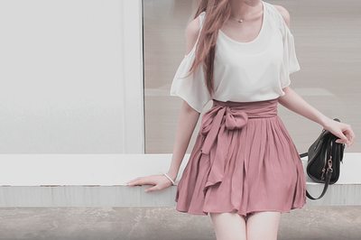 เทรนการแต่งตัวของสาวๆ