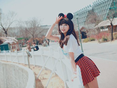 เทรนการแต่งตัวของสาวๆ 1