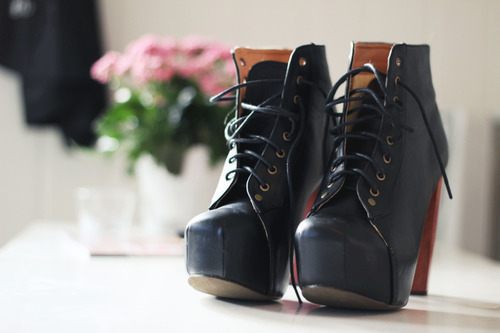 เทรนการแต่งตัวของสาวๆ 1