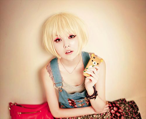 เทรนการแต่งตัวของสาวๆ 1