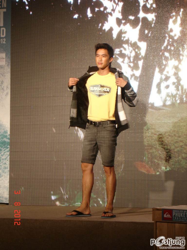 นายแบบไทยแบบเจ้าเนื้อล่ำๆ