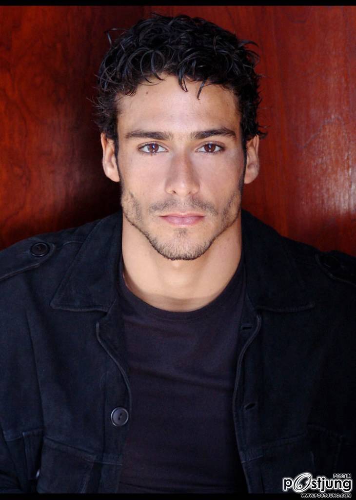 เทพบุตรสุดหล่อ