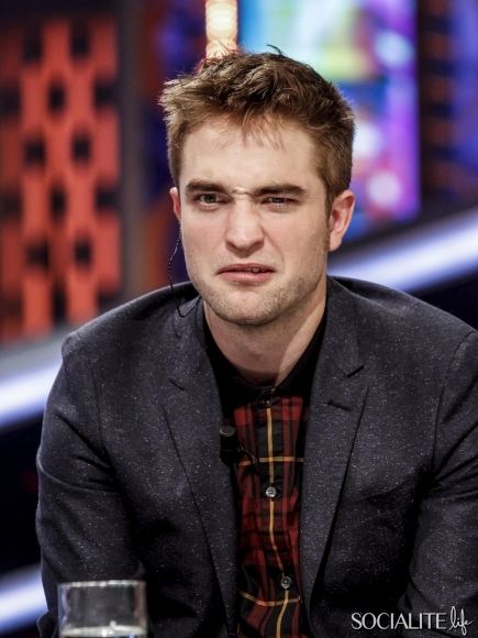 โรเบิร์ต แพททินสัน แวมไพร์หนุ่ม หล่อบาดใจ สเปคในใจสาวๆ