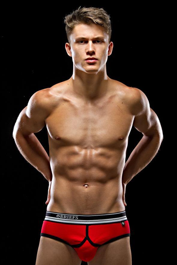 Photoshoot men album 503 : Briefs Underwear campaign